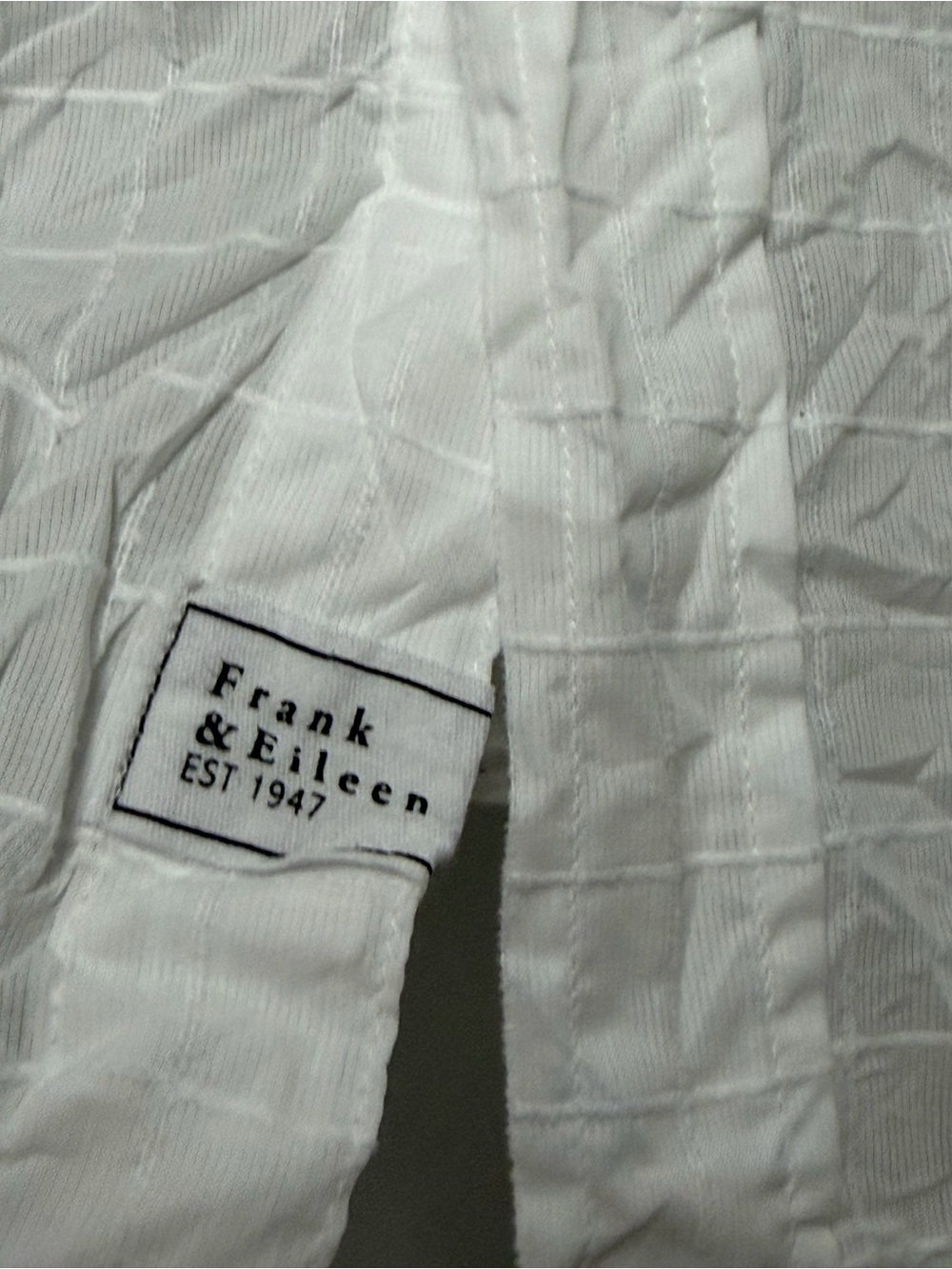 Frank & Eileen Barry Tailored Button-Up Shirt Size S White - Picture 2 of 4